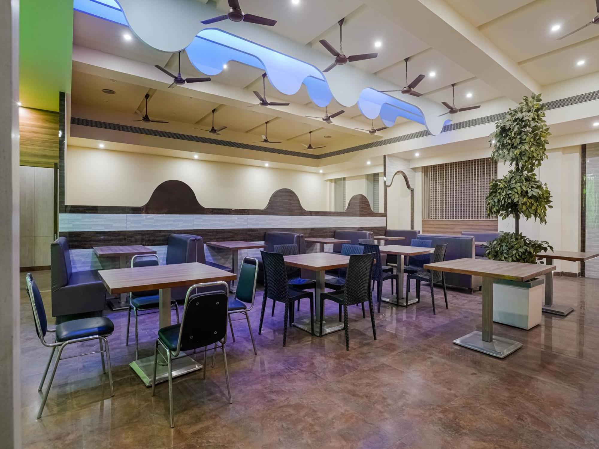 Hotel Aerotech Plaza 4*