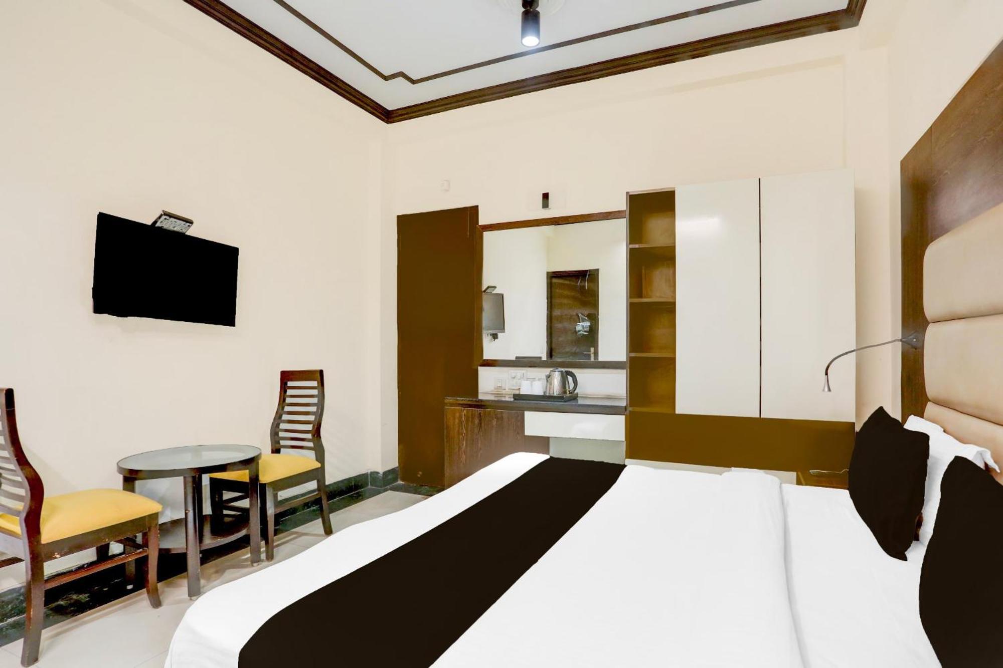 Aerotech Plaza 4*