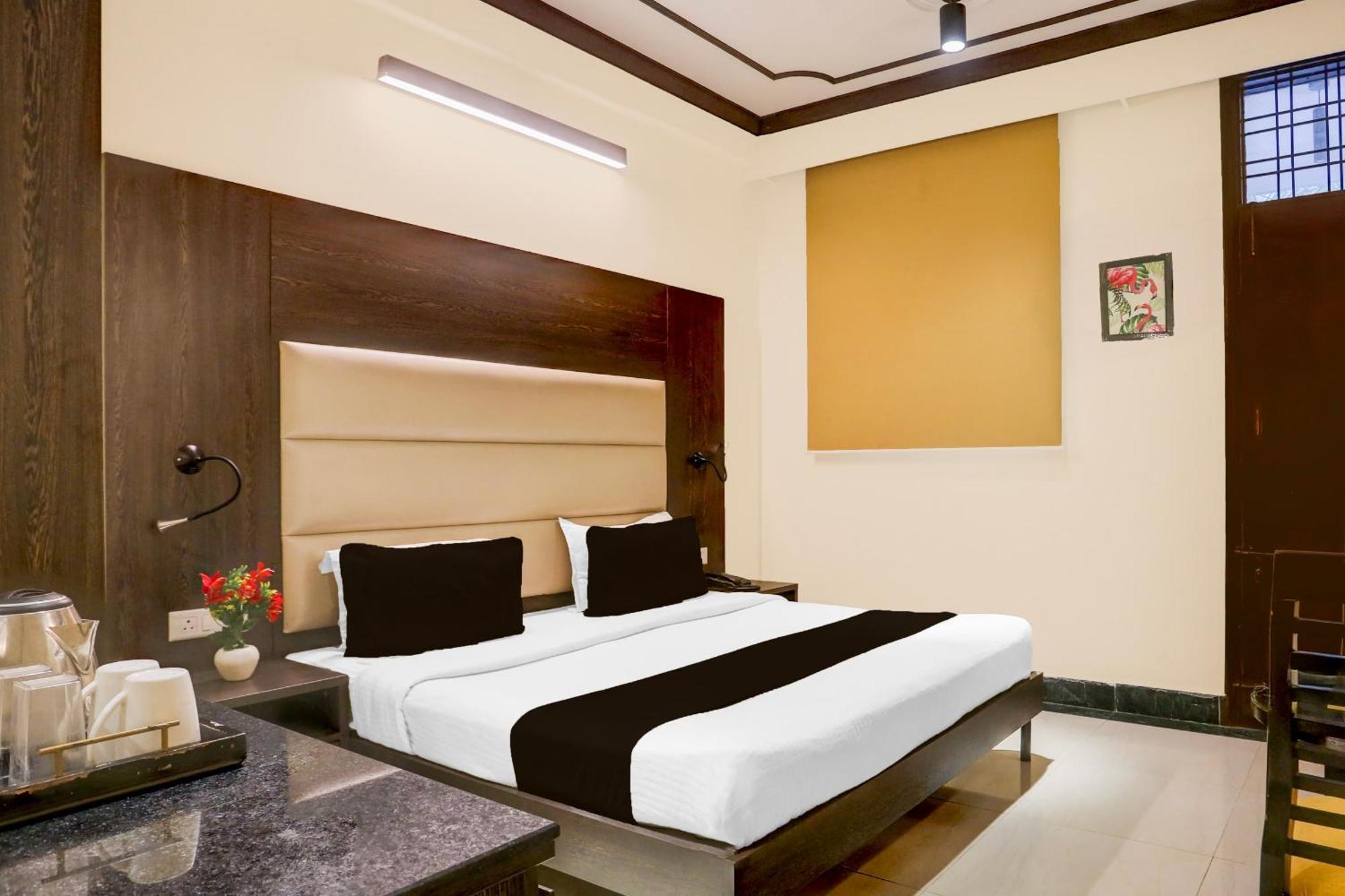 Hotel Aerotech Plaza